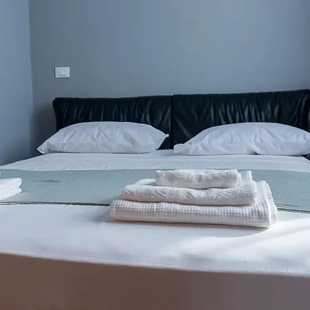 Elohim House Apartment